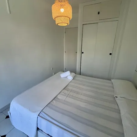 Apartment New Spacious Family 3 Bedrooms Pool 5 Min From The Sea