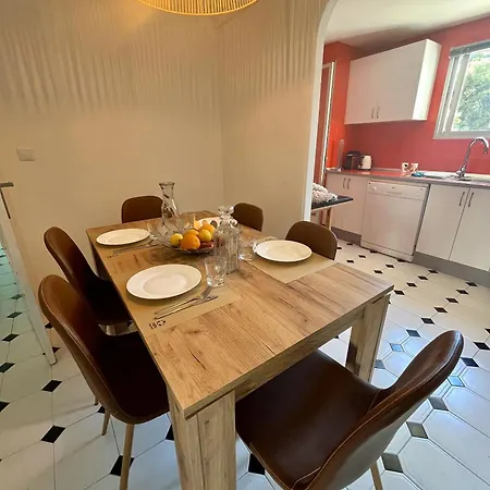 Apartment New Spacious Family 3 Bedrooms Pool 5 Min From The Sea *